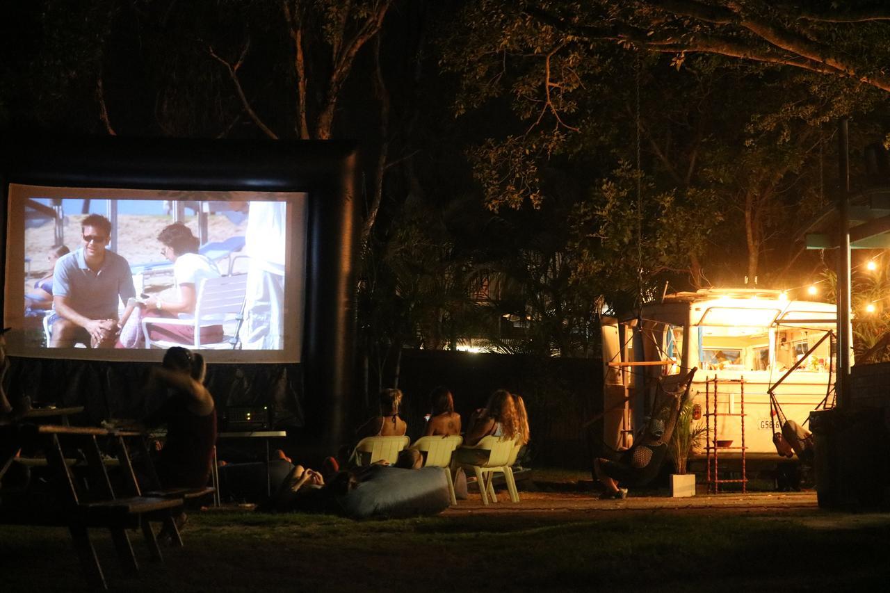 Backpackers Inn On The Beach Byron Bay Exterior photo